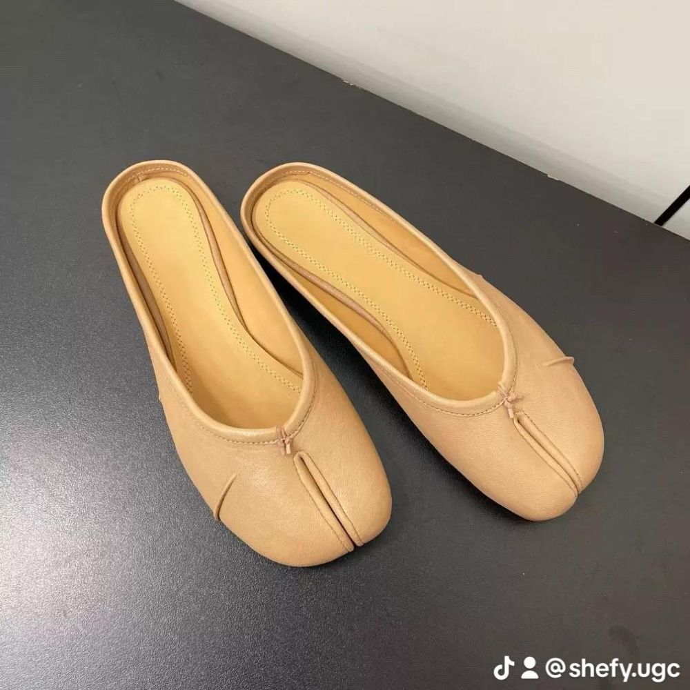 Leather Square Toe Ballet Flats