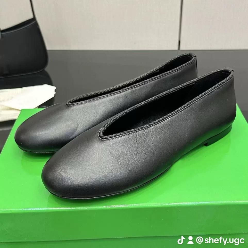 Leather Square Toe Ballet Flats