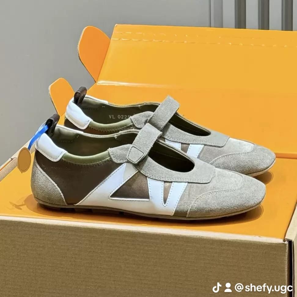 Leather Square Toe Ballet Flats