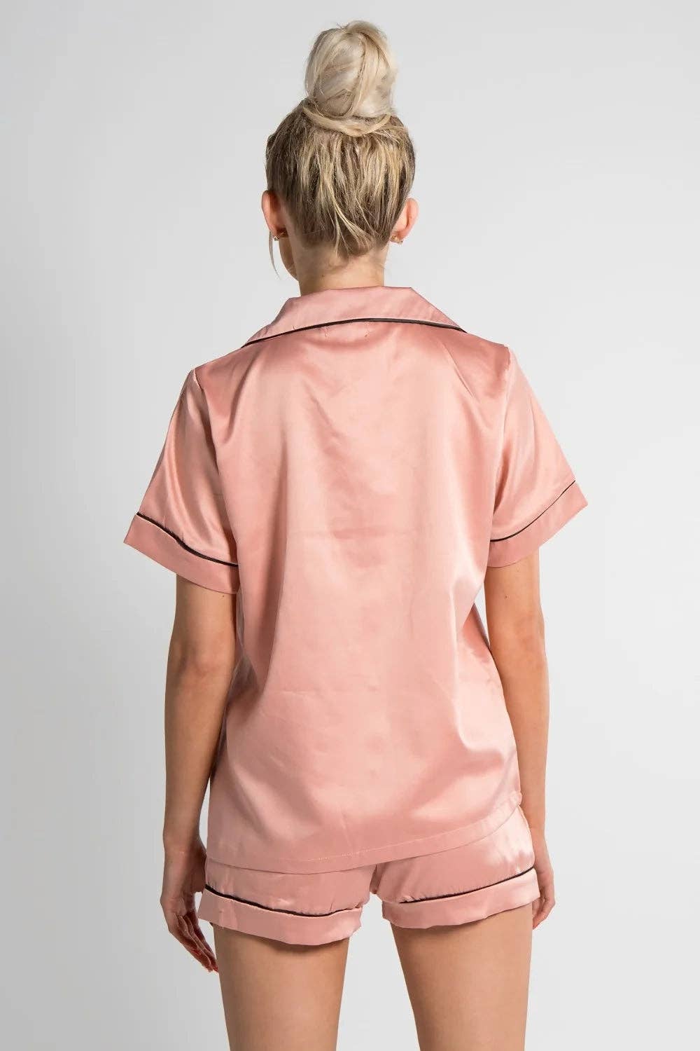 Satin Short Pyjama Set with Rose Piping · Crystal (XS · XXXL)