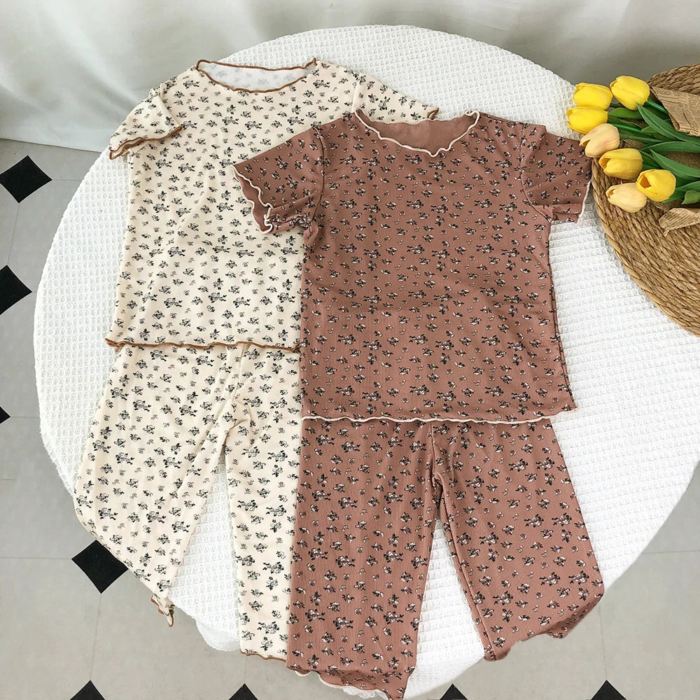 Kids' Floral 2-Piece Set – Short-Sleeve T-Shirt & Trousers (Soft Cotton, Casual Outfit)