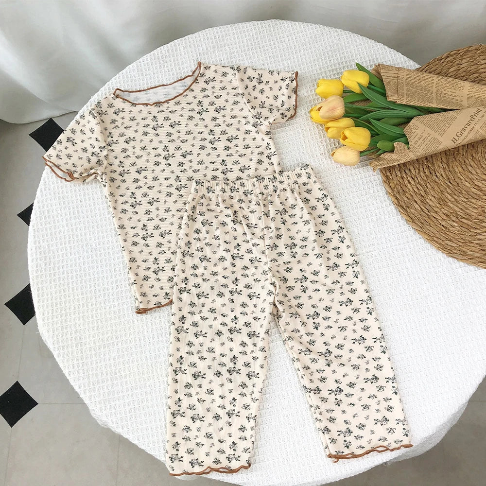 Kids' Floral 2-Piece Set – Short-Sleeve T-Shirt & Trousers (Soft Cotton, Casual Outfit)