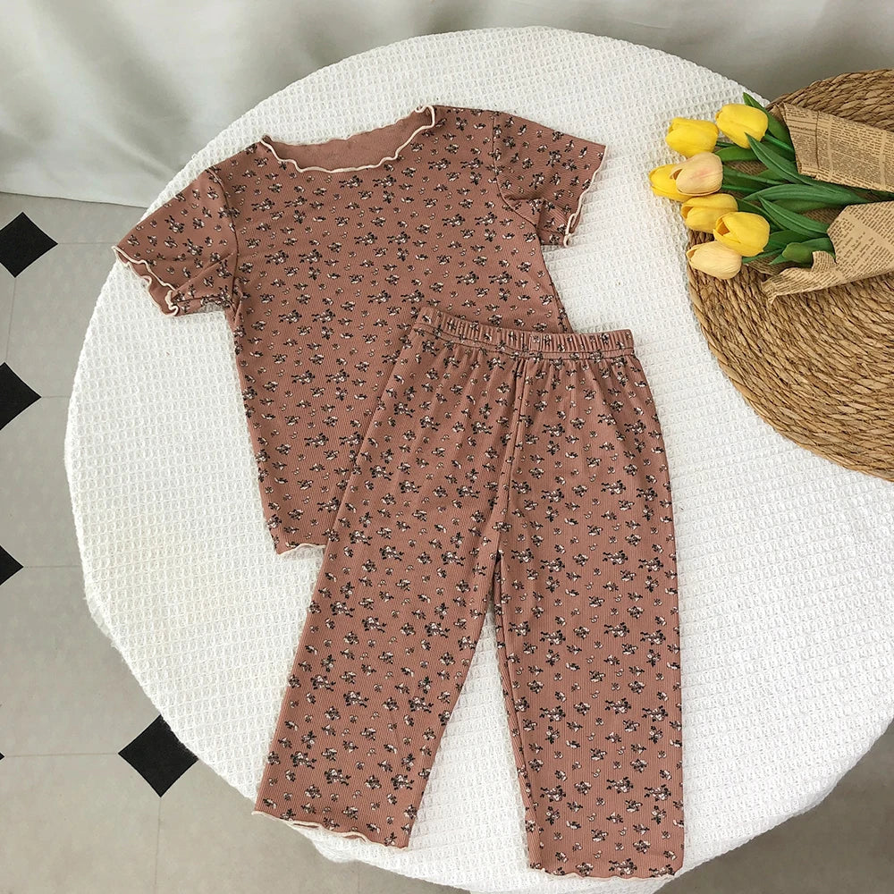 Kids' Floral 2-Piece Set – Short-Sleeve T-Shirt & Trousers (Soft Cotton, Casual Outfit)