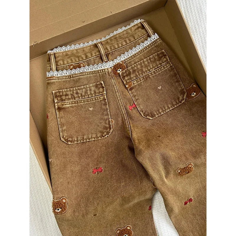 Teddy Bear Embroidered Wide-Leg Jeans – High-Waisted Patchwork Denim for Women (Lace Detail, Casual Fit)